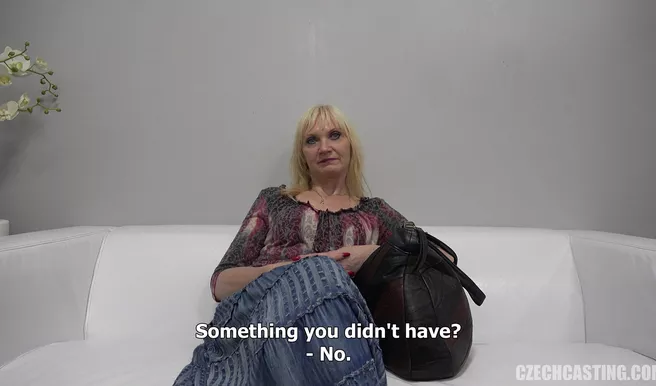 Русская бабуля в свои 55 на чешском кастинге устроила представление на любителя