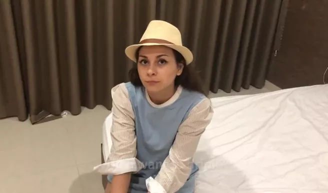 Москвичка Лоли ищет для огромных сисек еблю и спонсора