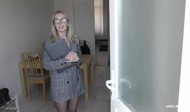 Пизда соседки оказалась более нежной, чем у жены